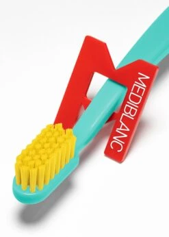 MEDIBLANC 2990 Soft -Soins Dentaires mediblanc 2990 soft brosses a dents soft 8