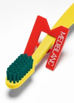 MEDIBLANC 4990 Super Soft 13 MEDIBLANC 4990 Super Soft -Soins Dentaires mediblanc 4990 super soft brosses a dents super doux 2
