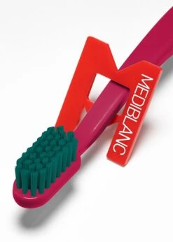MEDIBLANC 4990 Super Soft 19 MEDIBLANC 4990 Super Soft -Soins Dentaires mediblanc 4990 super soft brosses a dents super doux 8